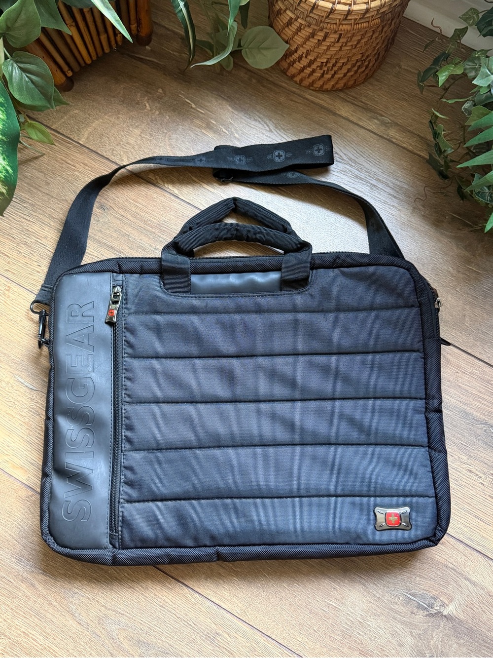 SWISSGEAR by Wenger Black Double Slimcase Laptop & Tablet Bag – School Bag